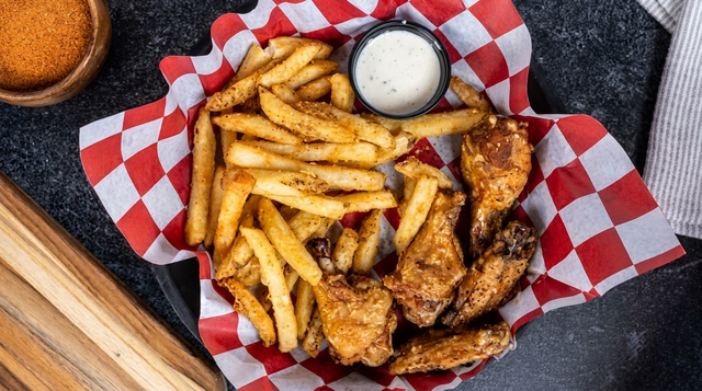 850 Wings (Bone In).