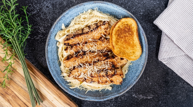 Alfredo Pasta.